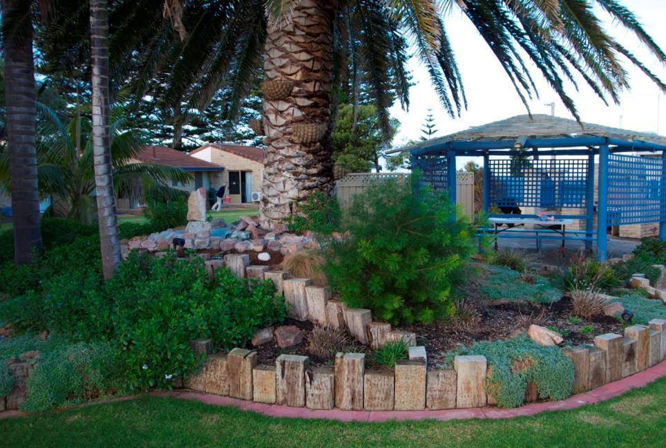 Esperance Beachfront Resort Exterior foto