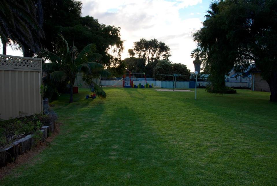 Esperance Beachfront Resort Exterior foto
